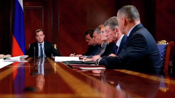 Председатель правительства РФ Дмитрий Медведев проводит совещание с вице-премьерами РФ.  22 апреля 2019