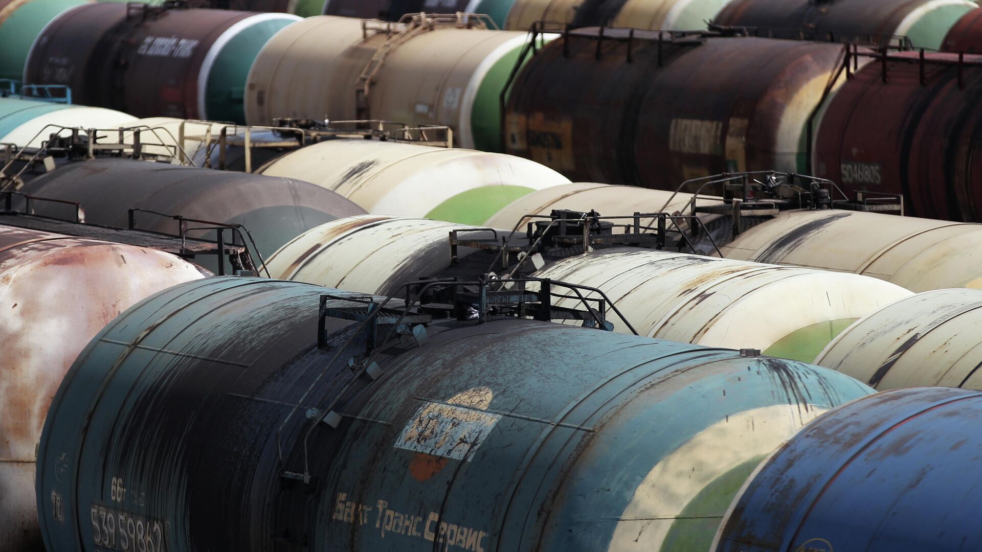 Цистерны - РИА Новости, 1920, 04.10.2025