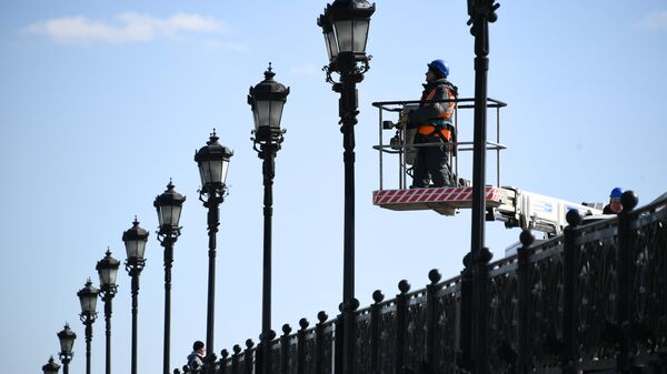 Подготовка объектов городского освещения к весенне-летнему сезону