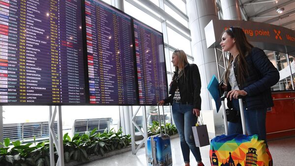 Московские аэропорты работают штатно после ограничений полетов
