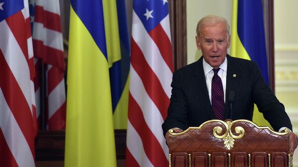 Вице-президент США Джо Байден во время визита в Киев 
