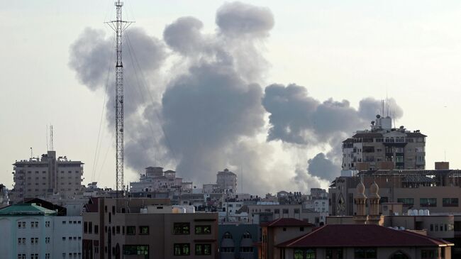 Взрывы в секторе Газа после ударов Израиля. 4 мая 2019