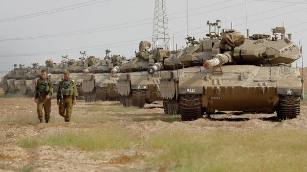 Израильские танки Меркава на границе с сектором Газа