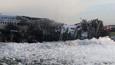 Последствия возгорания самолета Sukhoi Superjet в аэропорту Шереметьево - РИА Новости, 1920, 28.03.2025