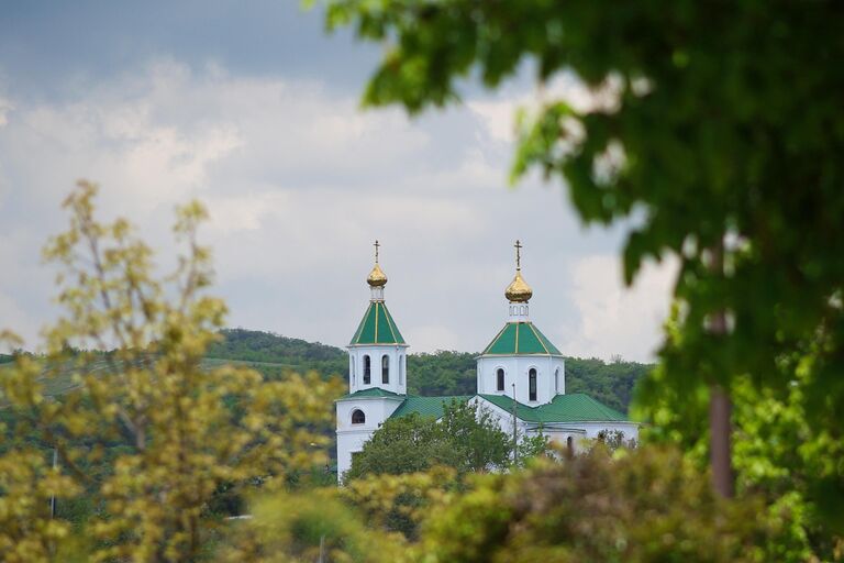 Храм Святой Блаженной Ксении Петербургской в селе Абрау-Дюрсо в Краснодарском крае