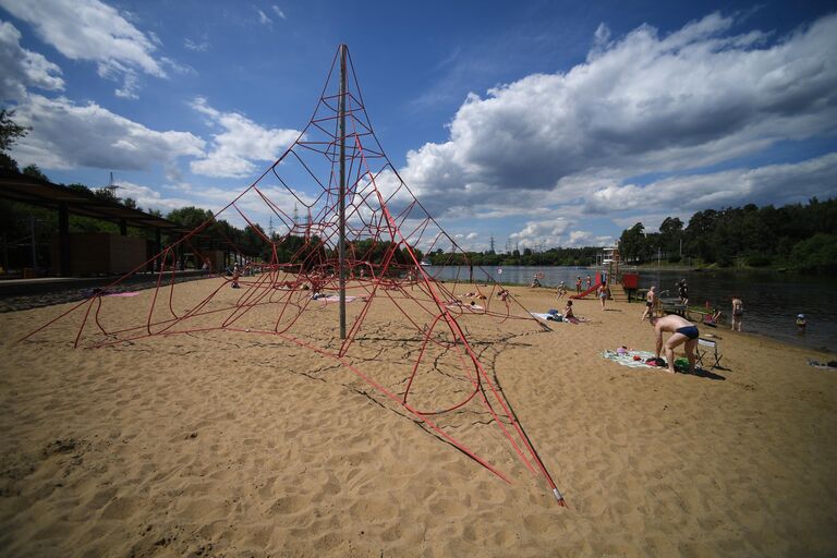 Парк Левобережный в Москве