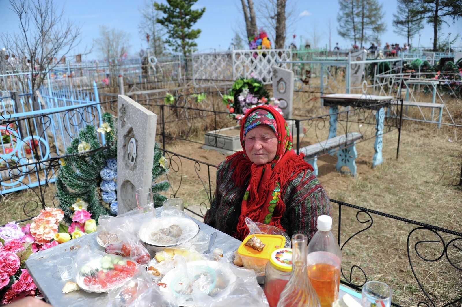 Поминальный стол на родительский день