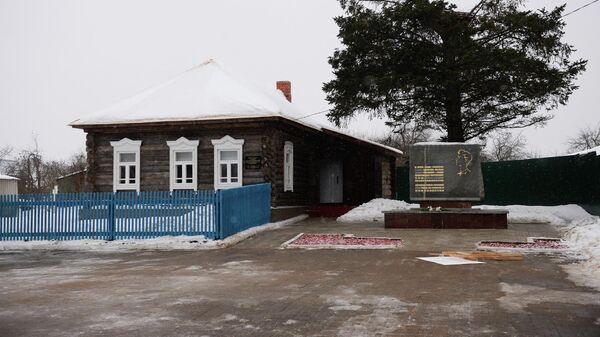 Дом в подмосковном селе Петрищево, где Зою Космодемьянскую пытали и в котором она провела последнюю ночь перед казнью