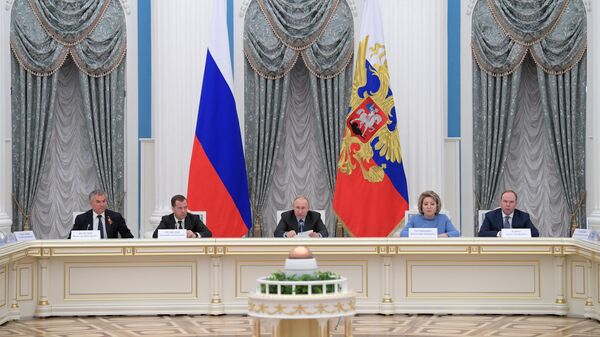 Владимир Путин проводит заседание совета при президенте РФ по стратегическому развитию и национальным проектам. 8 мая 2019