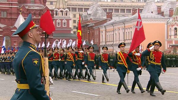 Парад в российских городах в День Победы 