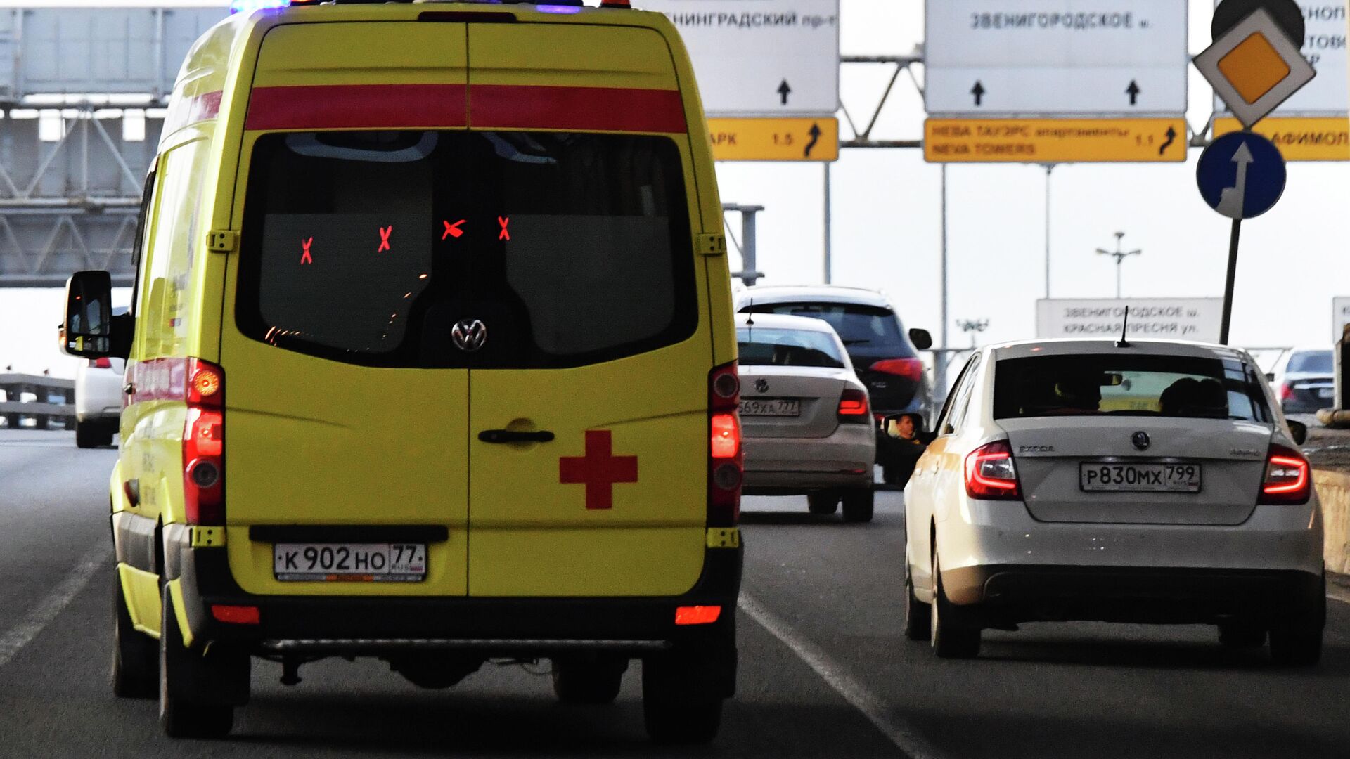 Автомобиль скорой медицинской помощи - РИА Новости, 1920, 19.03.2025