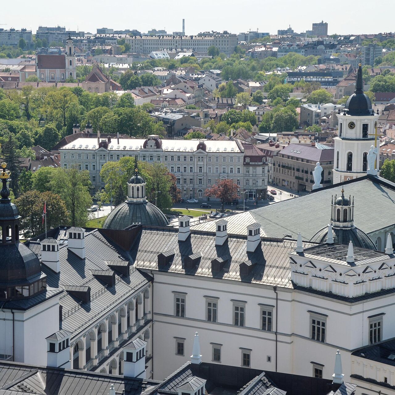 Литва объявила двух белорусских дипломатов персонами нон грата - РИА  Новости, 28.05.2021
