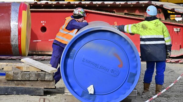 Рабочие на строительной площадке газопровода Nord Stream 2 в немецком Лубмине