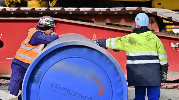 Рабочие на строительной площадке газопровода Nord Stream 2 в немецком Лубмине