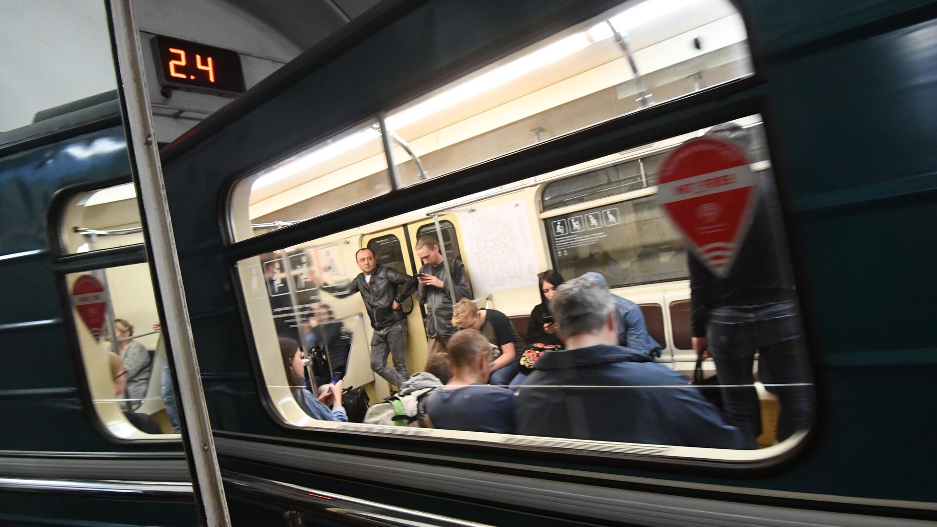 Дарья Марку: "Трансмашхолдинг" готов строить вагоны метро без сидений
