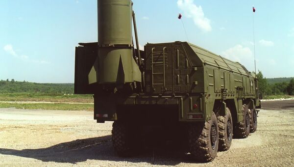 Высокоточный оперативно-тактический ракетный комплекс сухопутных войск Искандер-Э. Архивное фото