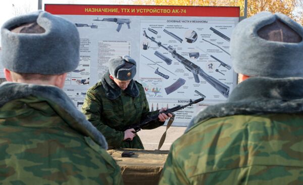 С 1 февраля в Вооруженных силах России начинает создаваться новый отряд младших командиров 