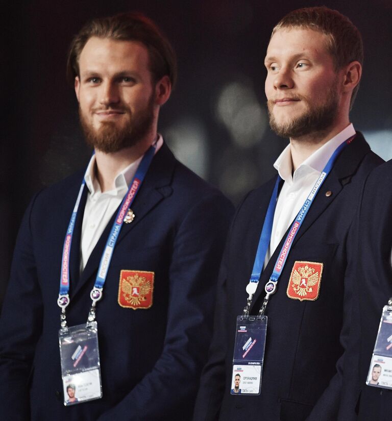 Российские хоккеисты Иван Телегин, Сергей Андронов Российские хоккеисты Иван Телегин, Сергей Андронов