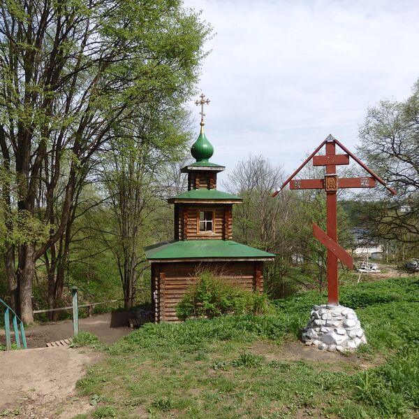 Воскресенский собор и источник