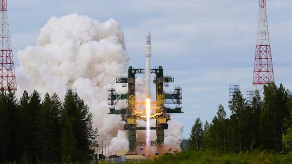 Ракета космического назначения легкого класса Ангара-1.2ПП во время старта на космодроме Плесецк