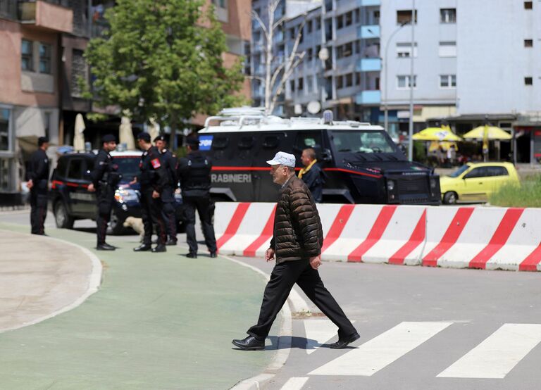 Итальянские военнослужащие сил KFOR в Митровице. 28 мая 2019