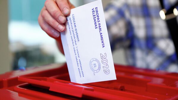 Голосование на выборах в Европейский парламент в Риге, Латвия 