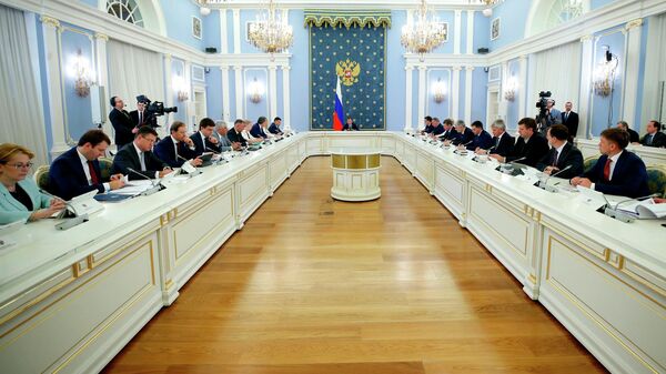 Председатель правительства РФ Дмитрий Медведев проводит заседание правительства РФ. 29 мая 2019