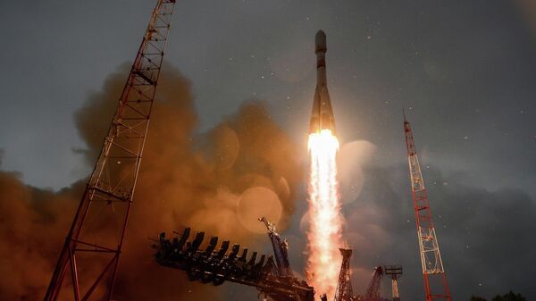 Запуск ракеты-носителя Союз-2.1б со спутником Глонасс-М с космодрома Плесецк