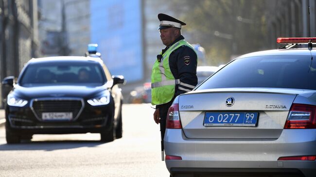 Сотрудник ДПС  в Москве