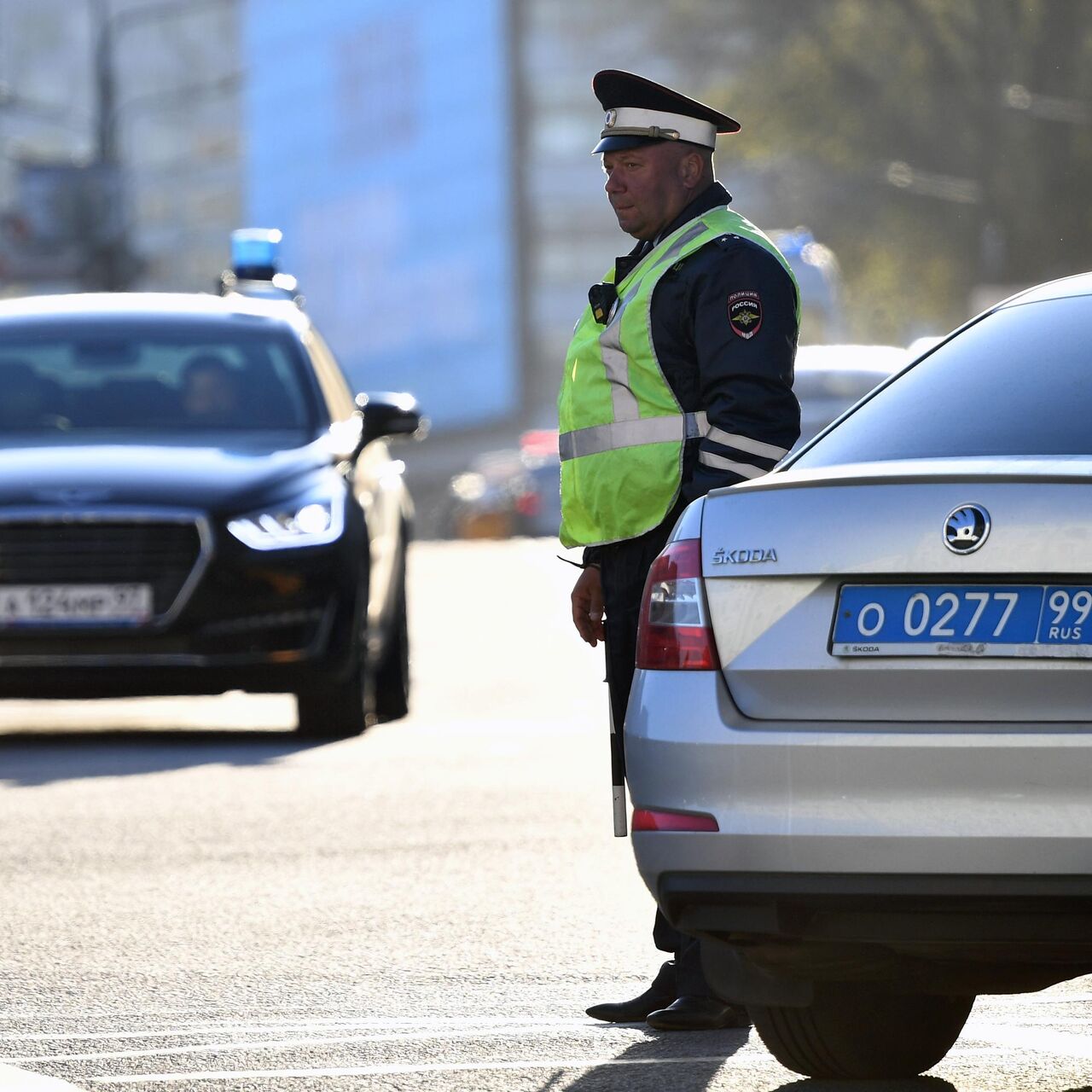 В Москве спорткар устроил 