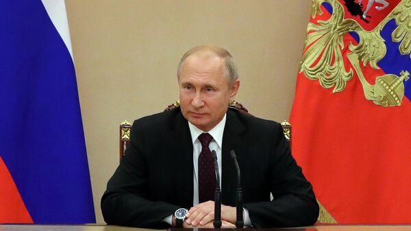  Президент РФ Владимир Путин проводит совещание с постоянными членами Совета безопасности РФ. 31 мая 2019