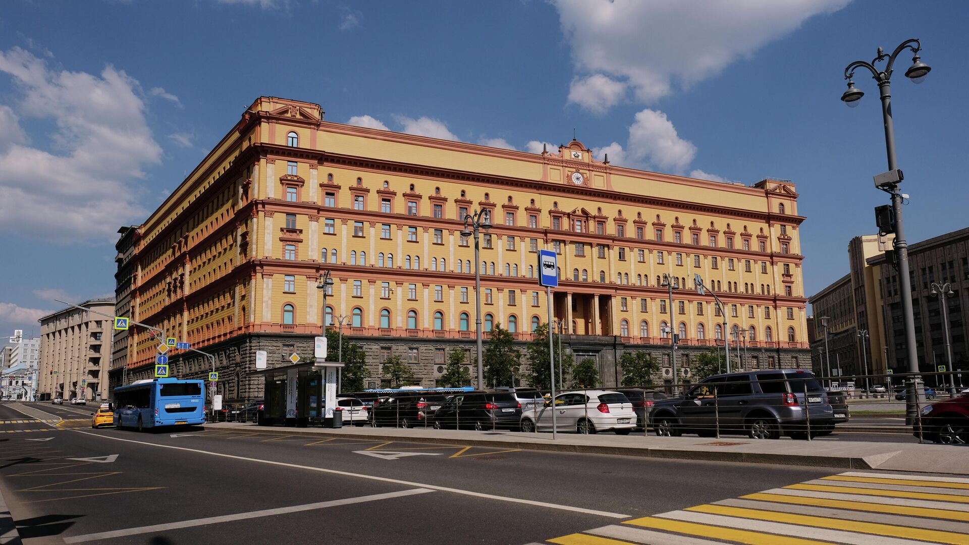 Здание Федеральной службы безопасности (ФСБ) на Лубянской площади в Москве - РИА Новости, 1920, 18.04.2022