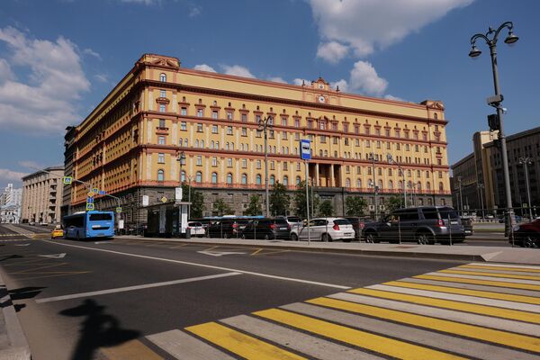Здание Федеральной службы безопасности (ФСБ) на Лубянской площади в Москве Здание Федеральной службы безопасности (ФСБ) на Лубянской площади в Москве