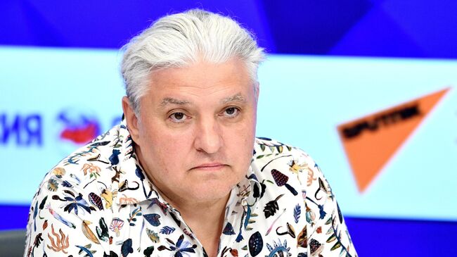 Президент Федерации рестораторов и отельеров Игорь Бухаров