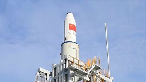 Пуск ракеты-носителя Чанчжэн-11 (CZ-11) с морской платформы в Желтом море. 5 июня 2019 Пуск ракеты-носителя Чанчжэн-11 (CZ-11) с морской платформы в Желтом море. 5 июня 2019