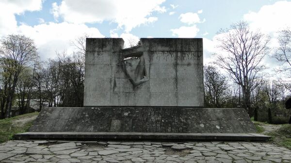 
Мемориал жертвам фашизма в Курессааре, Эстония

