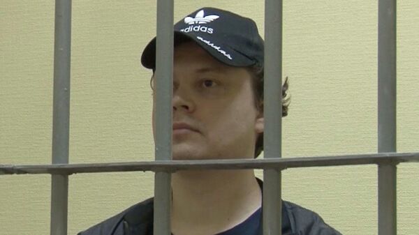 Константин Давыденко, обвиняемый в шпионаже в пользу СБУ, в здании Верховного суда Республики Крым