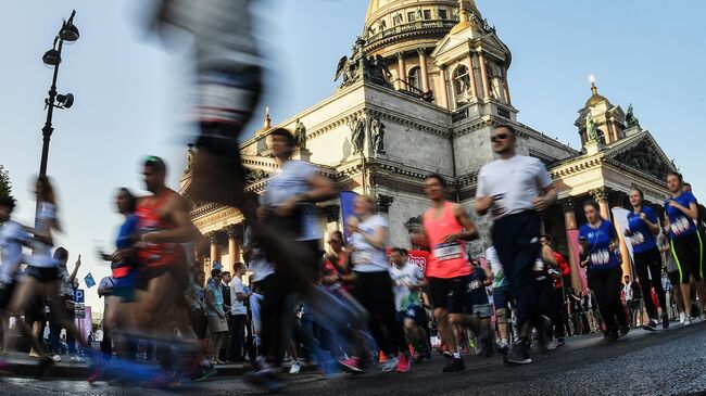 Участники во время забега SPIEF Race в рамках Петербургского международного экономического форума