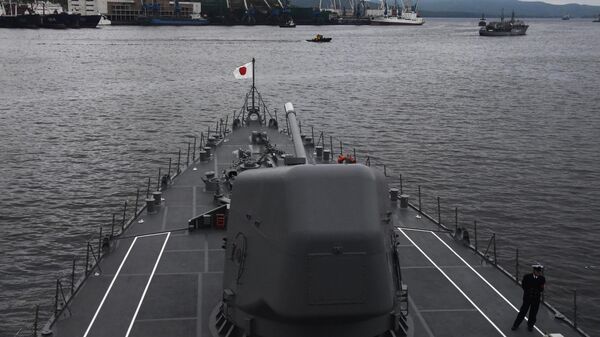 Эскадренный миноносец Морских сил самообороны (МССО) Японии Судзунами