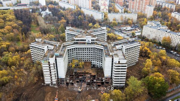 Начало сноса недостроенной Ховринской больницы в Москве