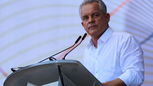 Владимир Плахотнюк