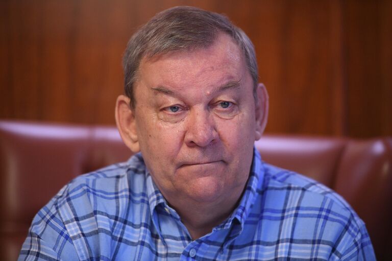 Генеральный директор Большого театра Владимир Урин во время интервью корреспонденту РИА новости