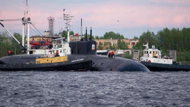 Атомная подводная лодка стратегического назначения Князь Владимир проекта 955А 