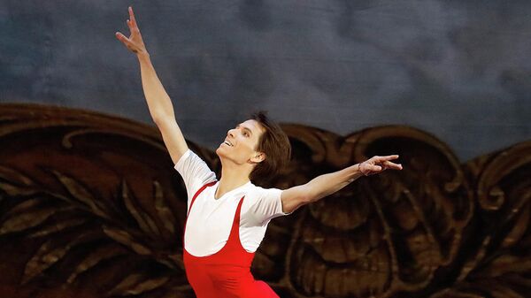 Премьера балета Парижское веселье