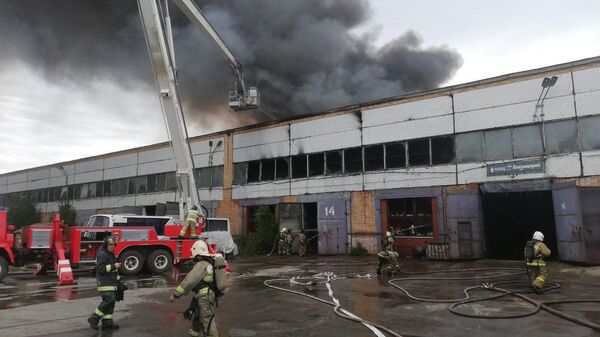 Пожар на складе резинотехнических изделий в Тольятти Самарской области.  14 июня 2019