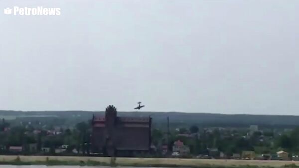 Падение легкомоторного самолета в воду во время авиашоу в  Плоцке, Польша. 15 июня 2019