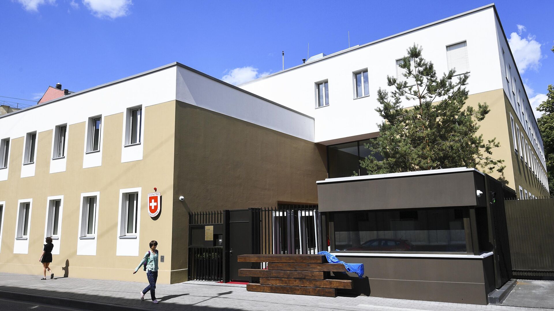 Новое здание посольства Швейцарии в переулке Огородная слобода в Москве - РИА Новости, 1920, 17.03.2021