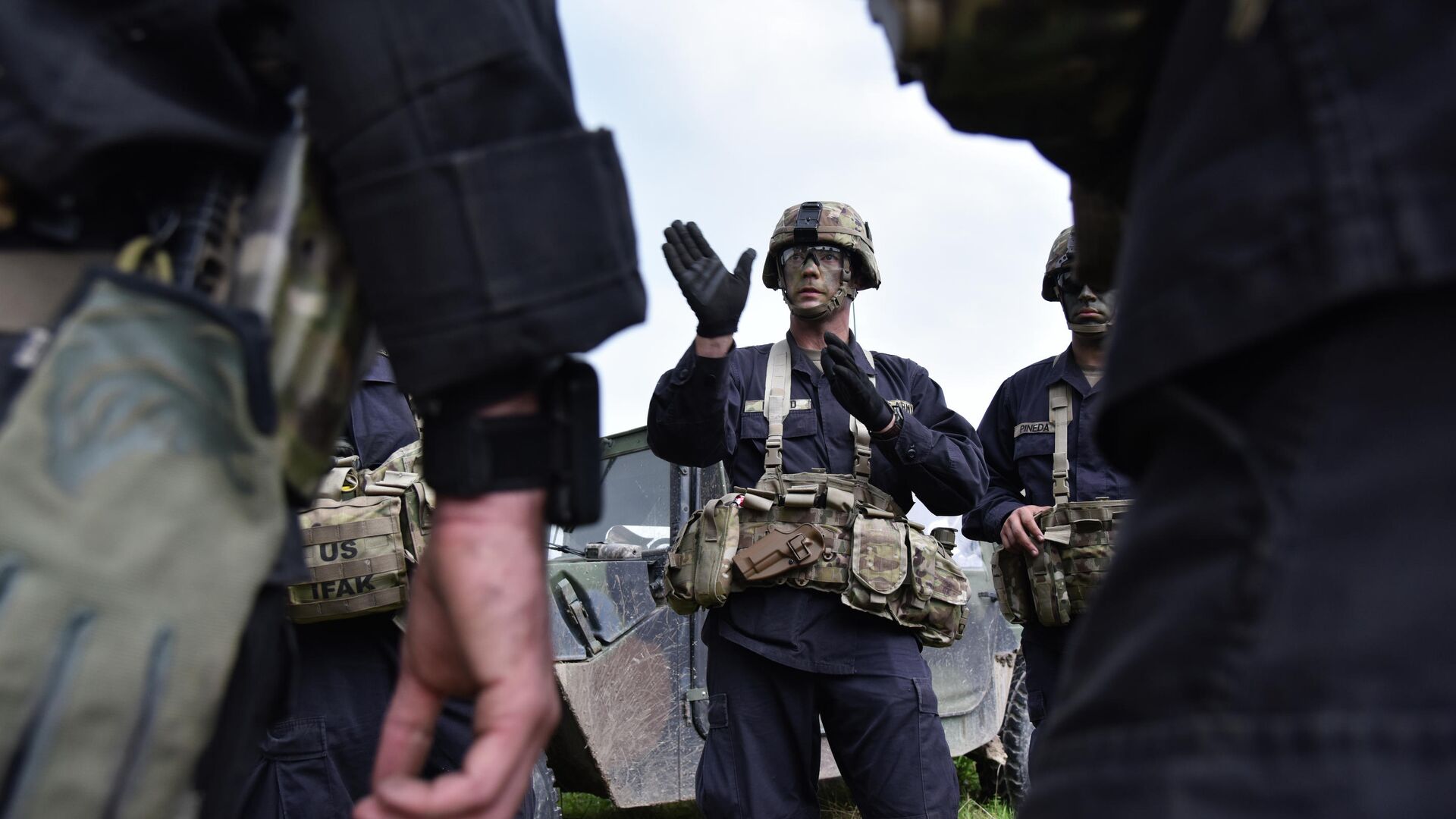 Американские военные во время учений на Яворивском полигоне во Львовской области - РИА Новости, 1920, 21.06.2021