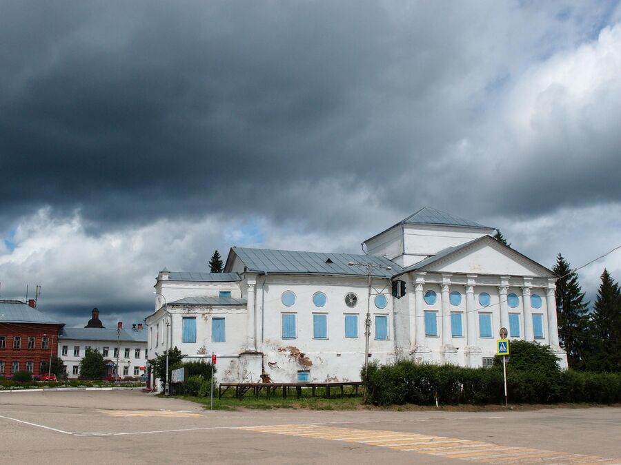 Крестовоздвиженская церковь