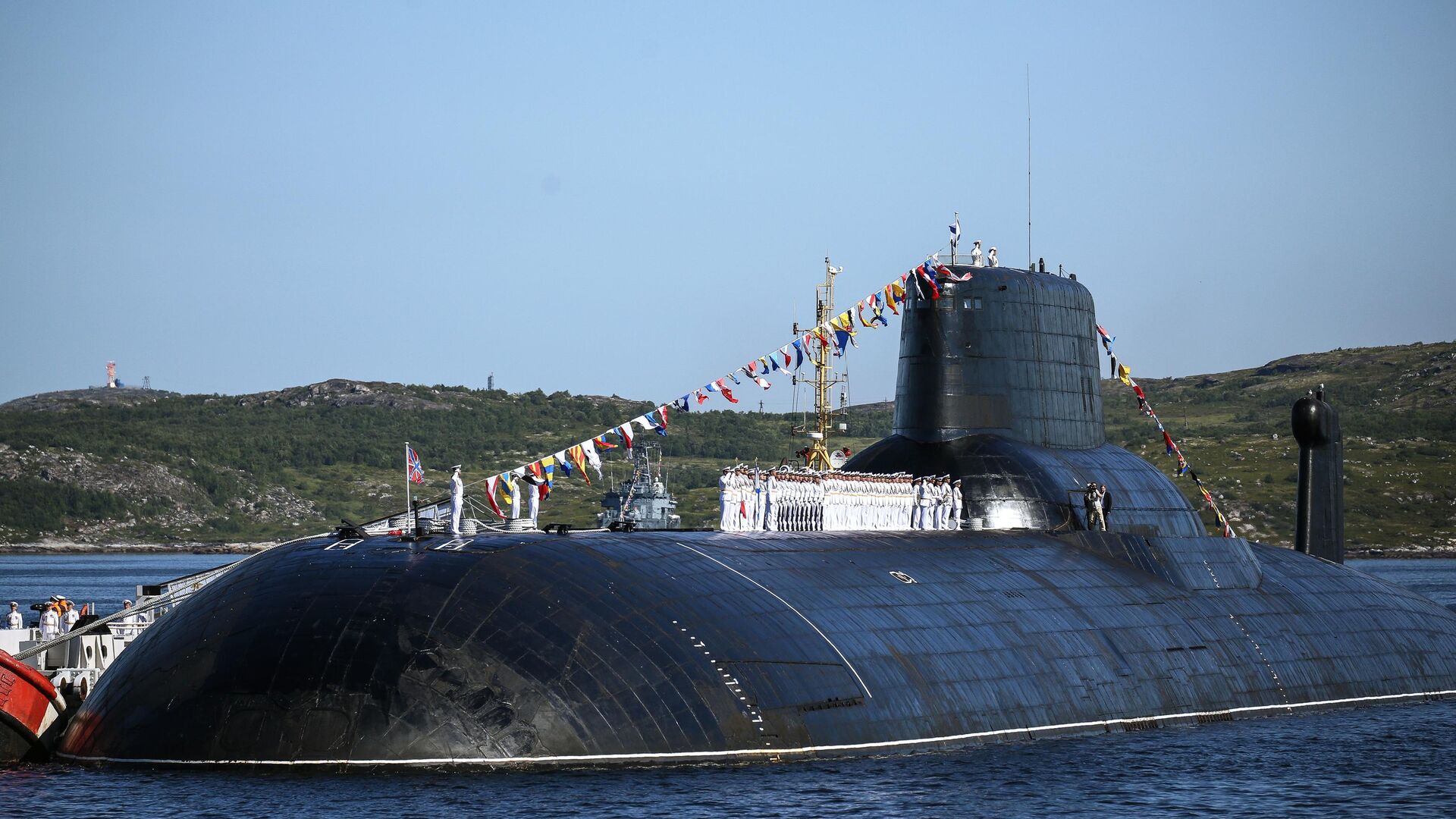 Тяжёлый атомный ракетный подводный крейсер стратегического назначения проекта 941 Акула ТК-208 Дмитрий Донской  - РИА Новости, 1920, 17.03.2023